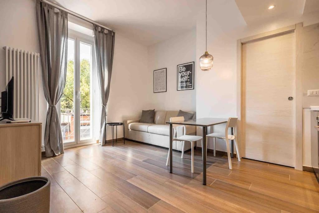 Bellaria House M5 San Siro Milano City Wi-Fi Super Veloce Esterno foto